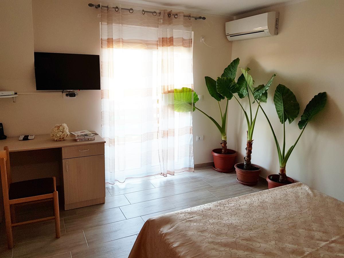 Fruskogorska Terasa Apartment Novi Sad Luaran gambar