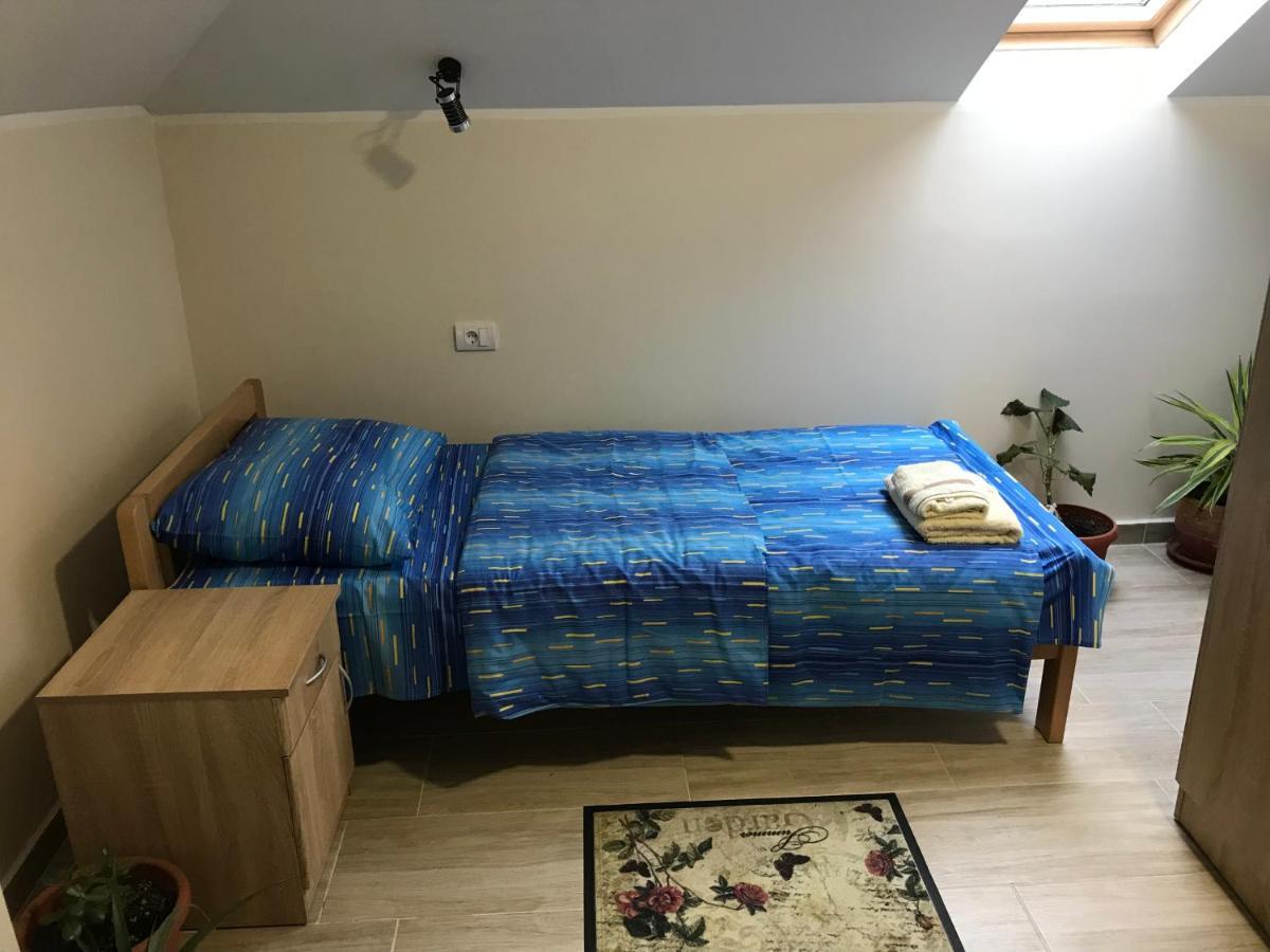 Fruskogorska Terasa Apartment Novi Sad Luaran gambar